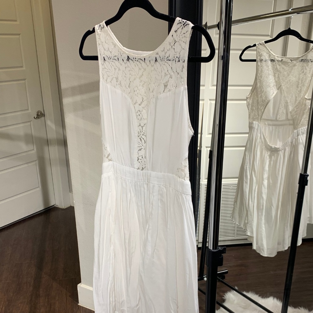 Open-Back High-Low Dress - Picture 3 of 8